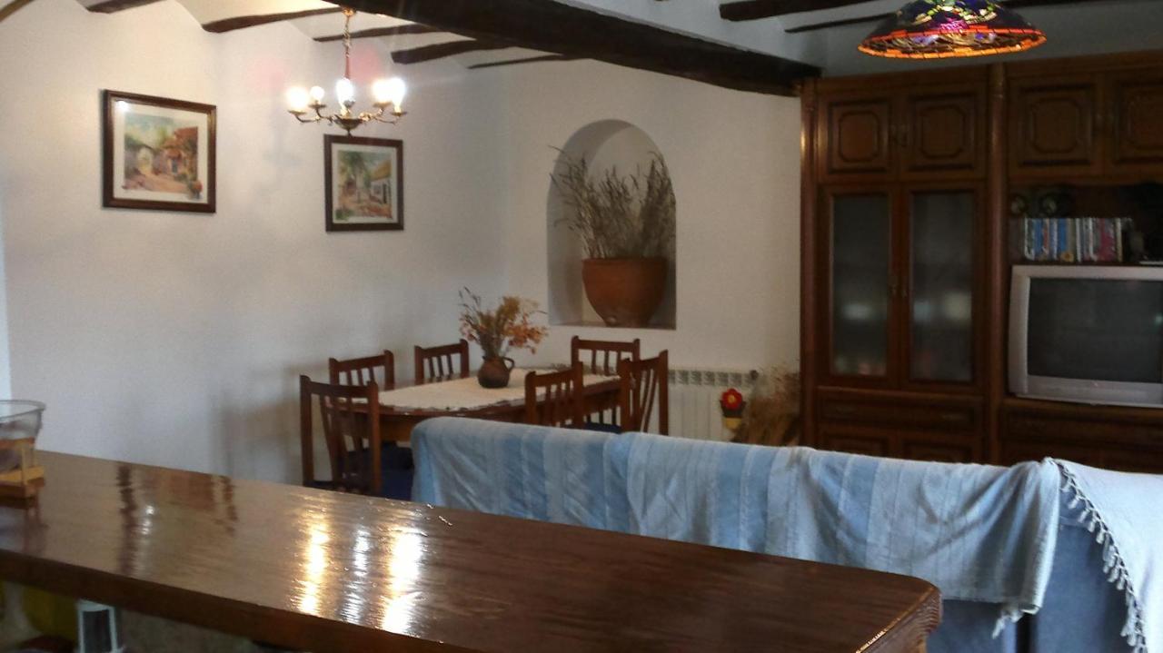 Гостевой дом Casa Josefina Хеа-де-Альбаррасин Экстерьер фото